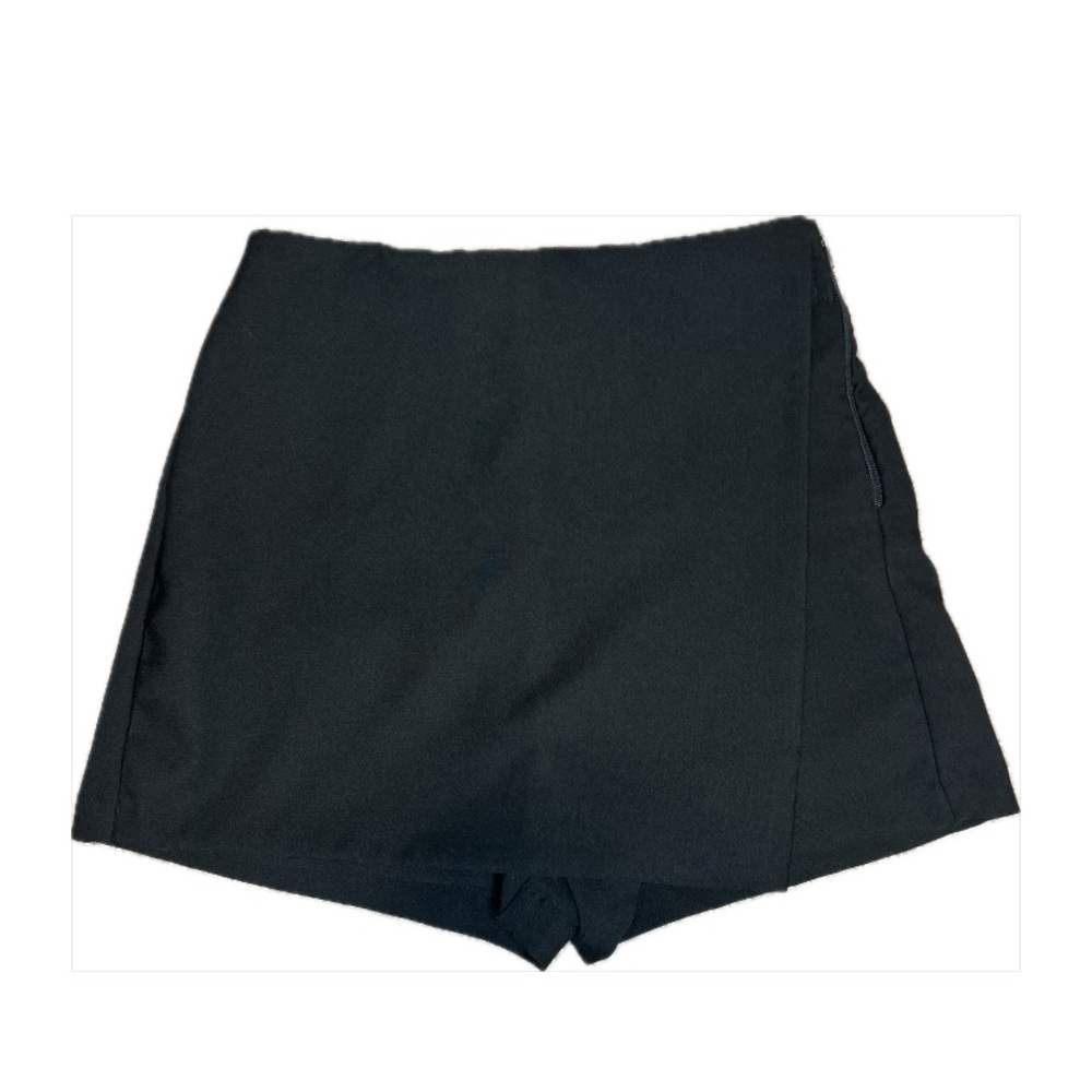 Brand new Colombian designer mini skort